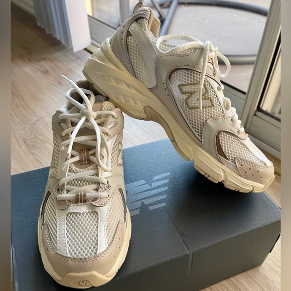 New Balance Shoes New Balance Womens Mr53 Trainerbone Cream White